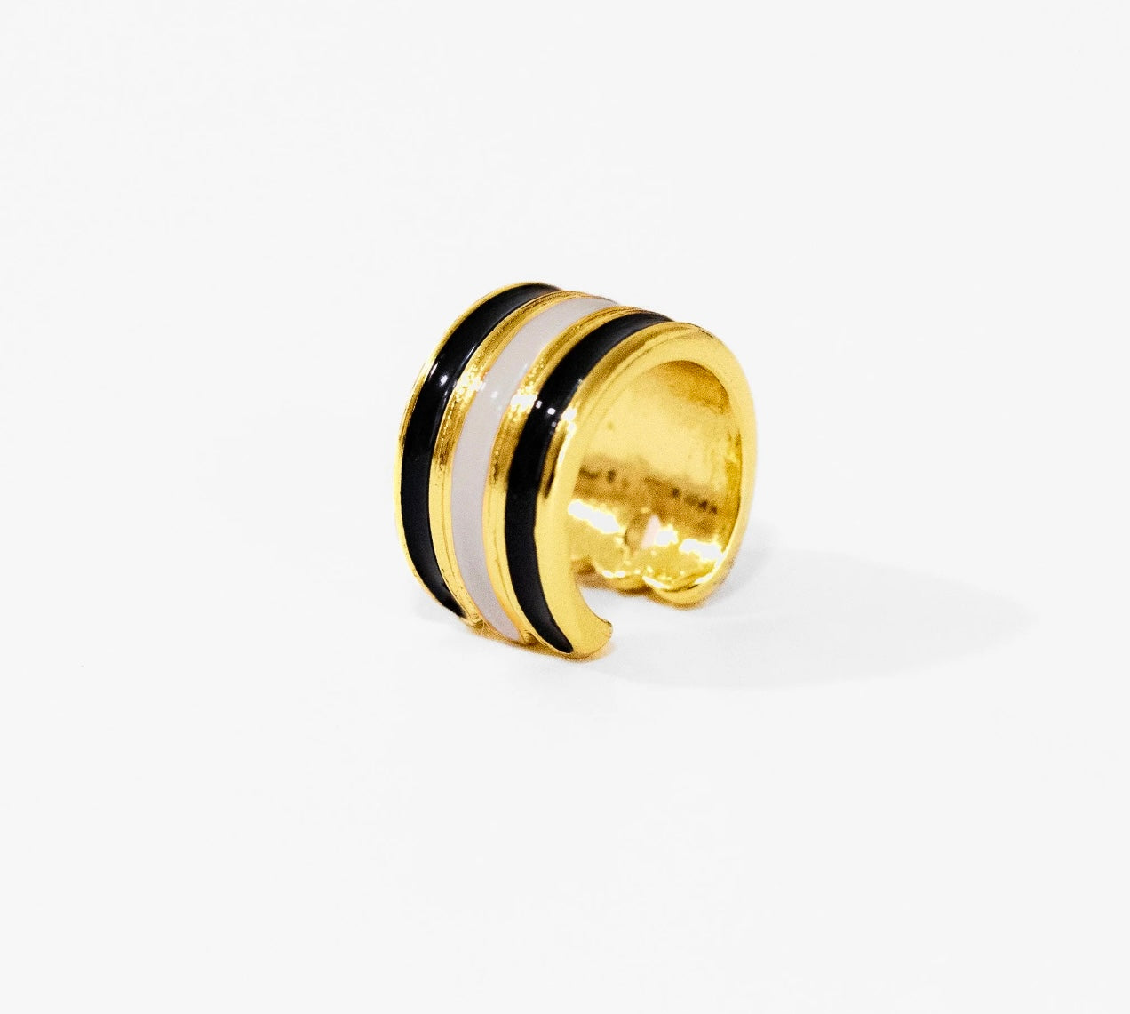 LINE BASIC EAR CUFF
